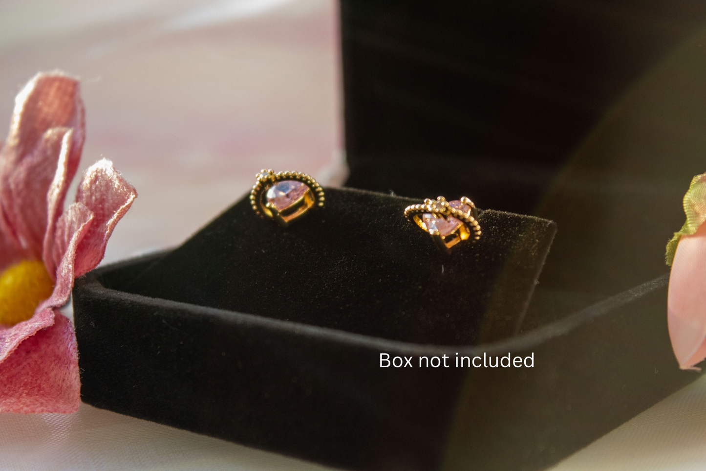 18k gold plated pink heart studs