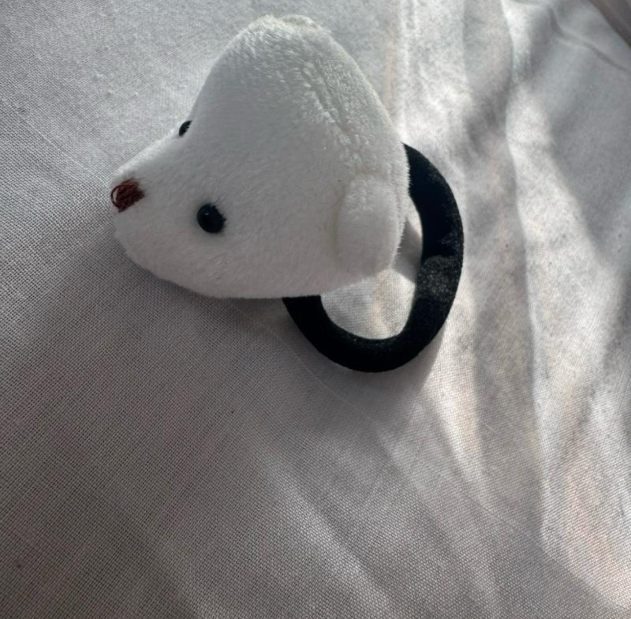 2pcsCream Bear Hair Tie